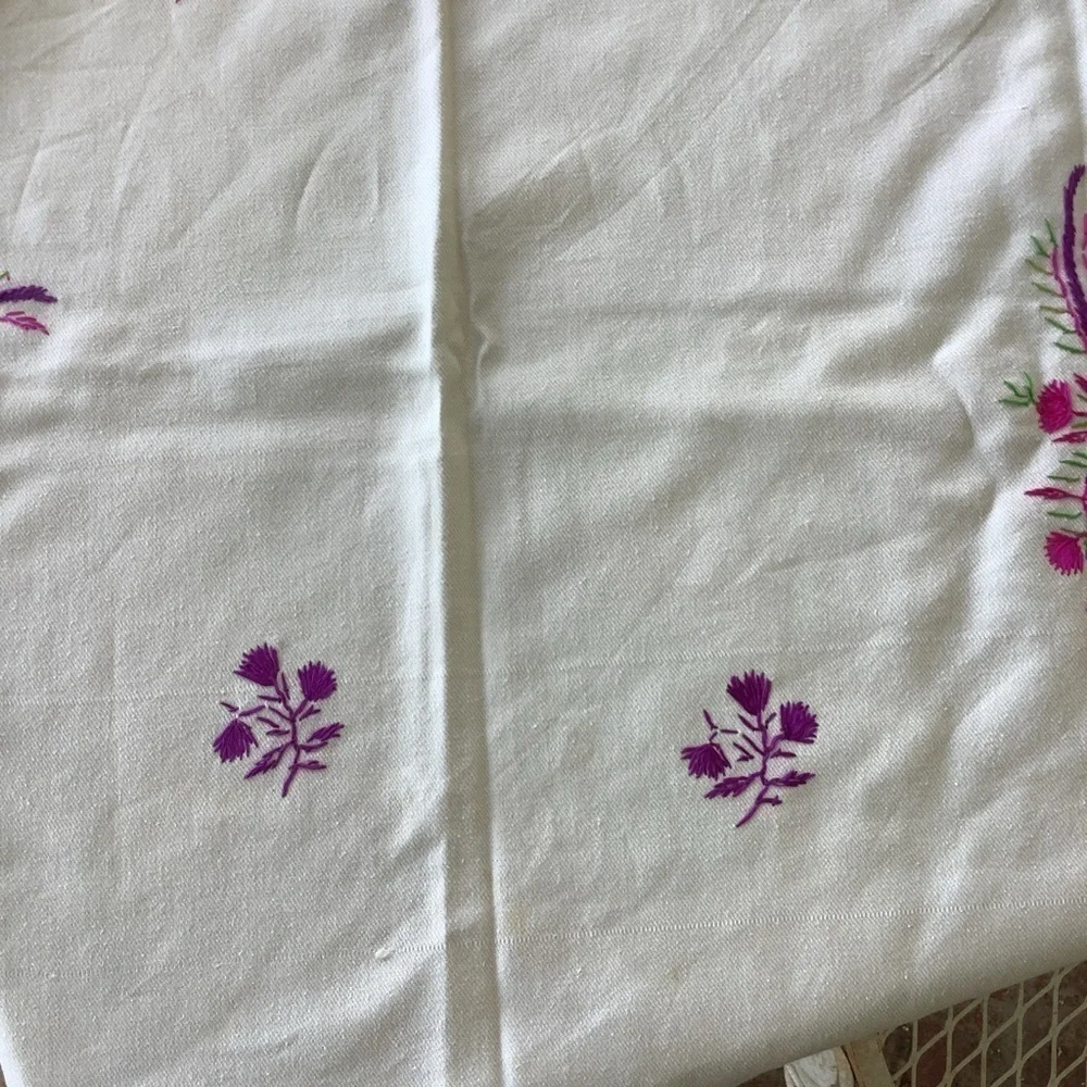 White Pink Green Violet Purple Embroidered Fringe Cotton Tablecloth Table Linen